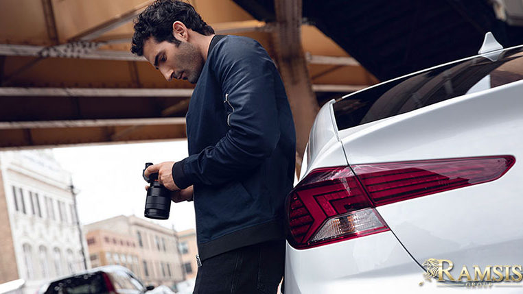 Hyundai Elantra AD